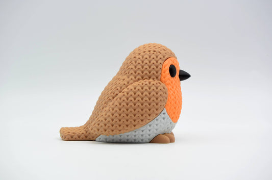 Knitted Robin Bird Topkinz character side view